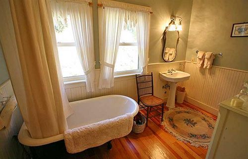 Husum Highlands Bed And Breakfast Экстерьер фото